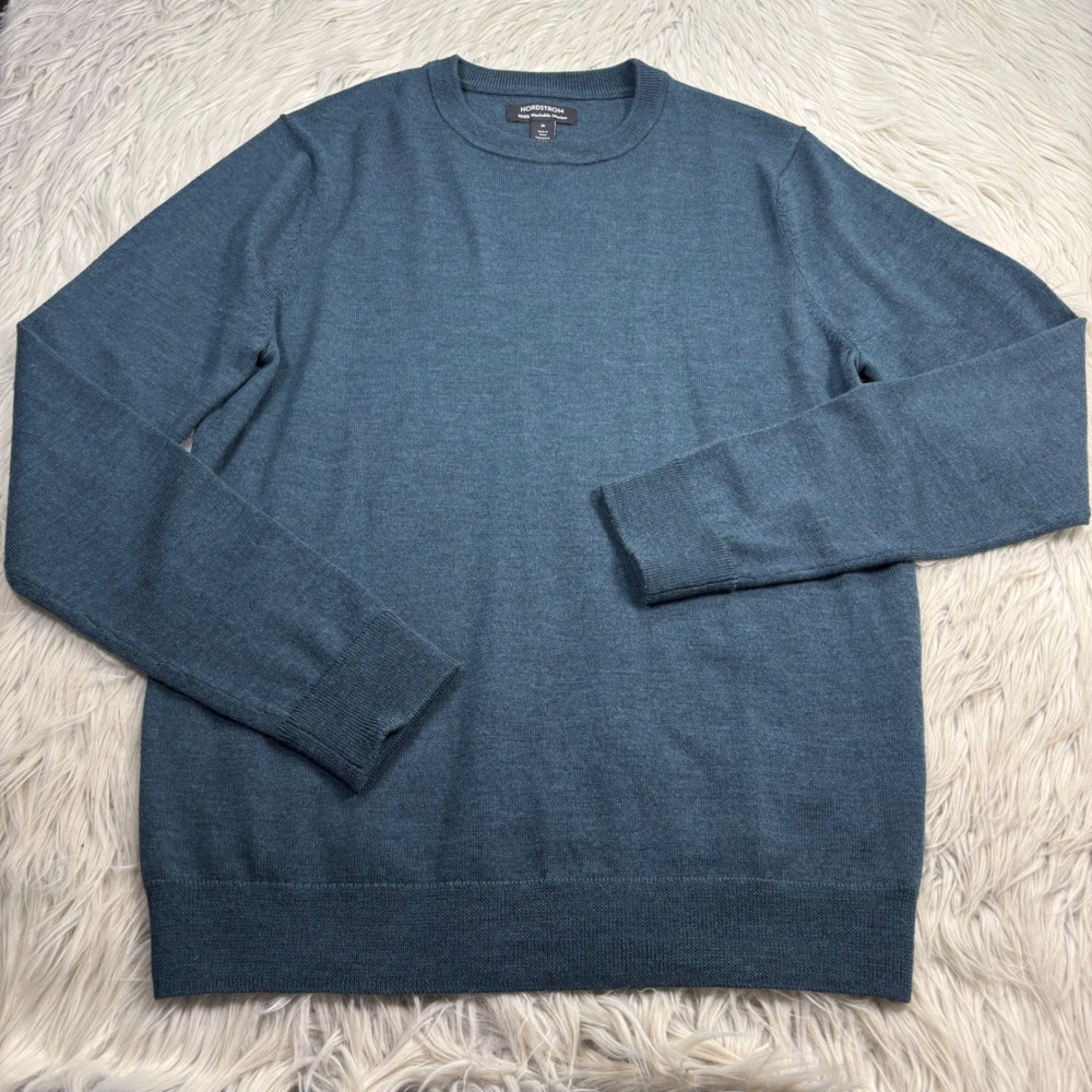 Nordstrom Men's M Green 100% Merino Wool Crew Sweater Preppy Classic Quiet Lux